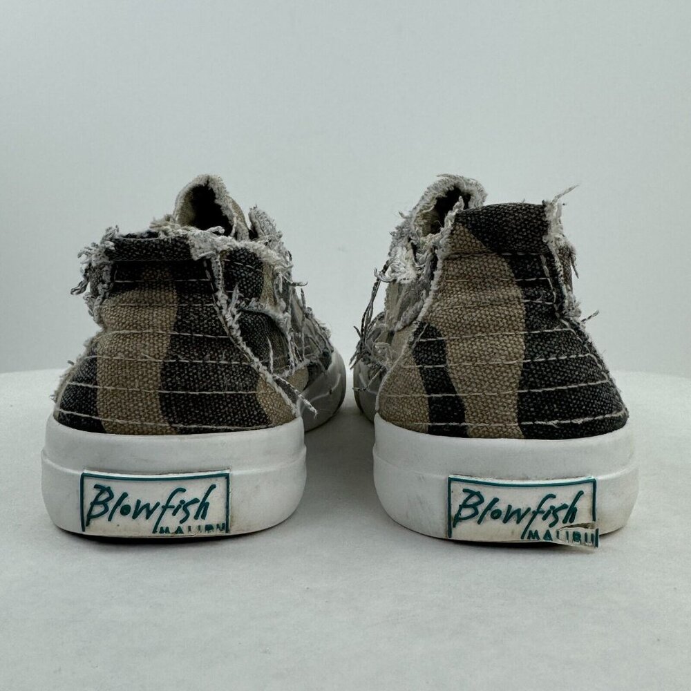 Blowfish Malibu Slip On Sneakers Womens Size 7 Multicolor Camouflage Canvas - Picture 15 of 15